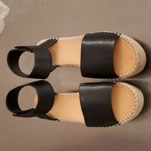Frye & Co Amber Sandal Size 10